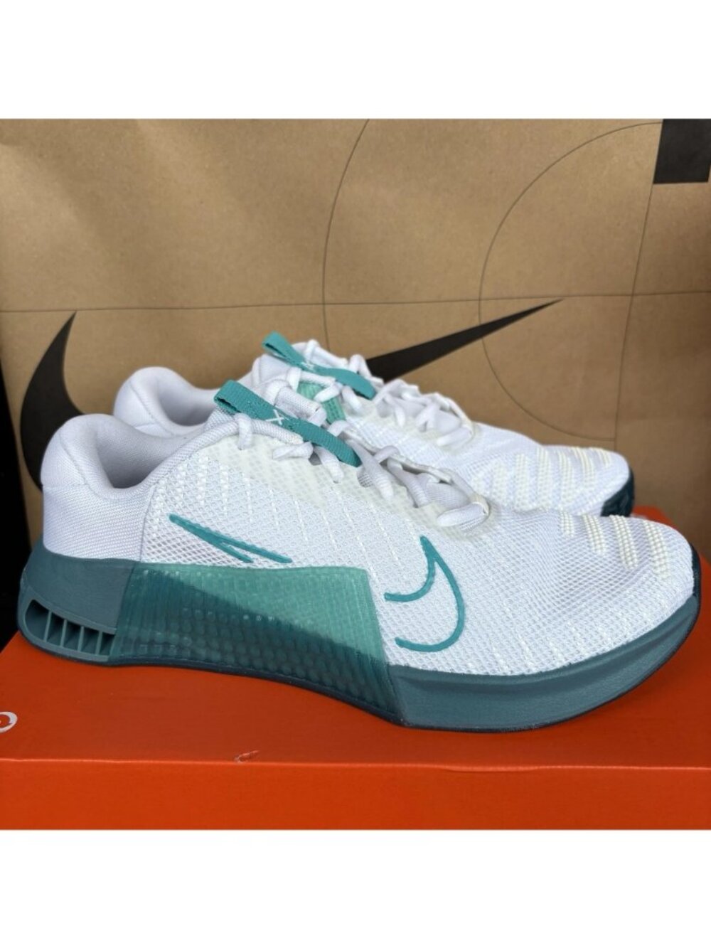 NEW Nike Metcon 9 White Dusty Cactus DZ2617 105 Men’s Size 9